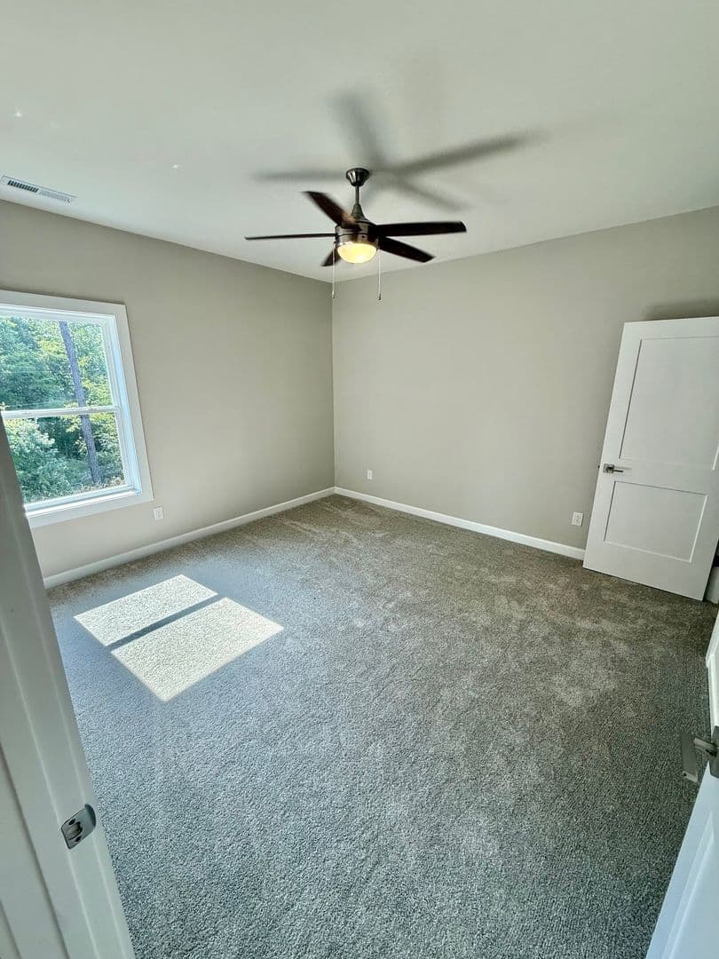 8021 Joy Crossing Ln — photo 10