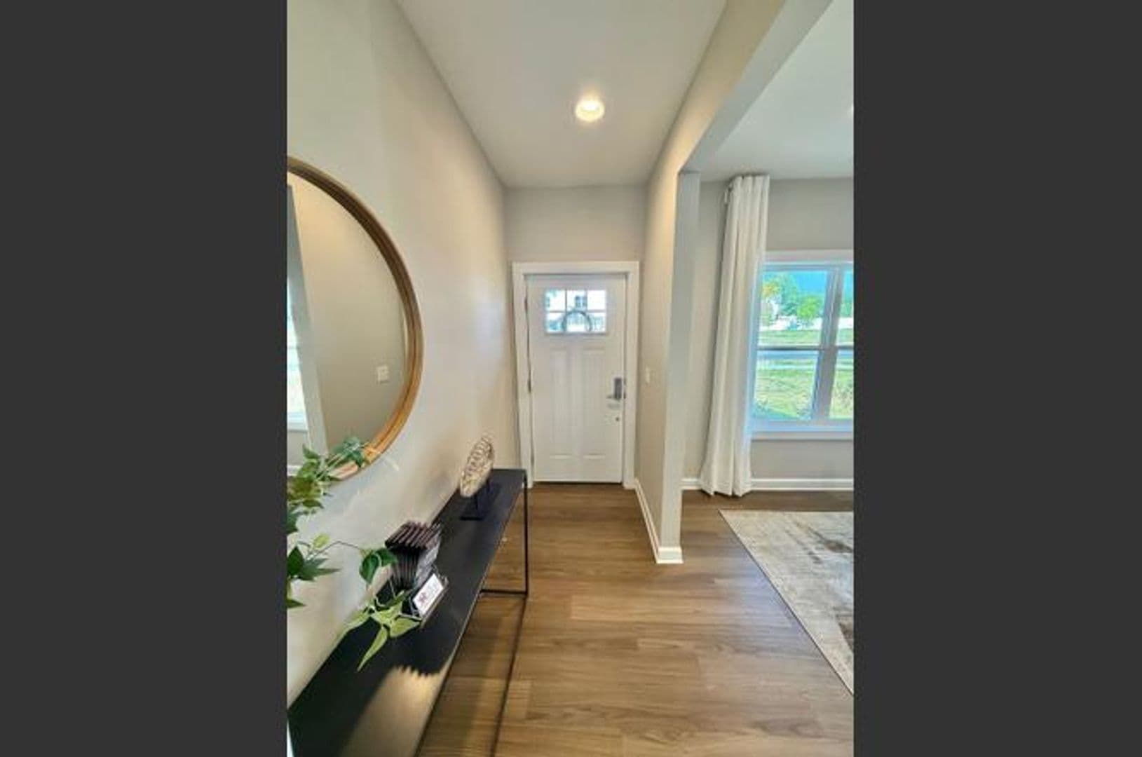 8029 Joy Crossing Ln — photo 2