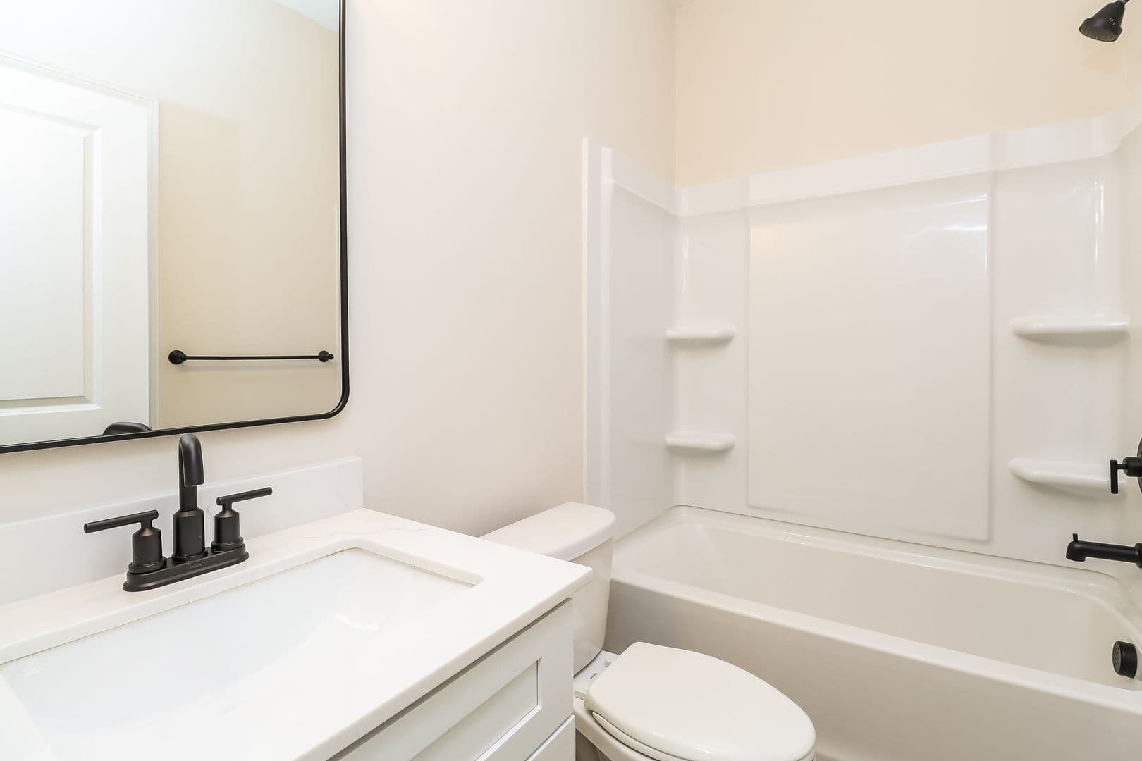 724 Drakeford Ct — photo 12