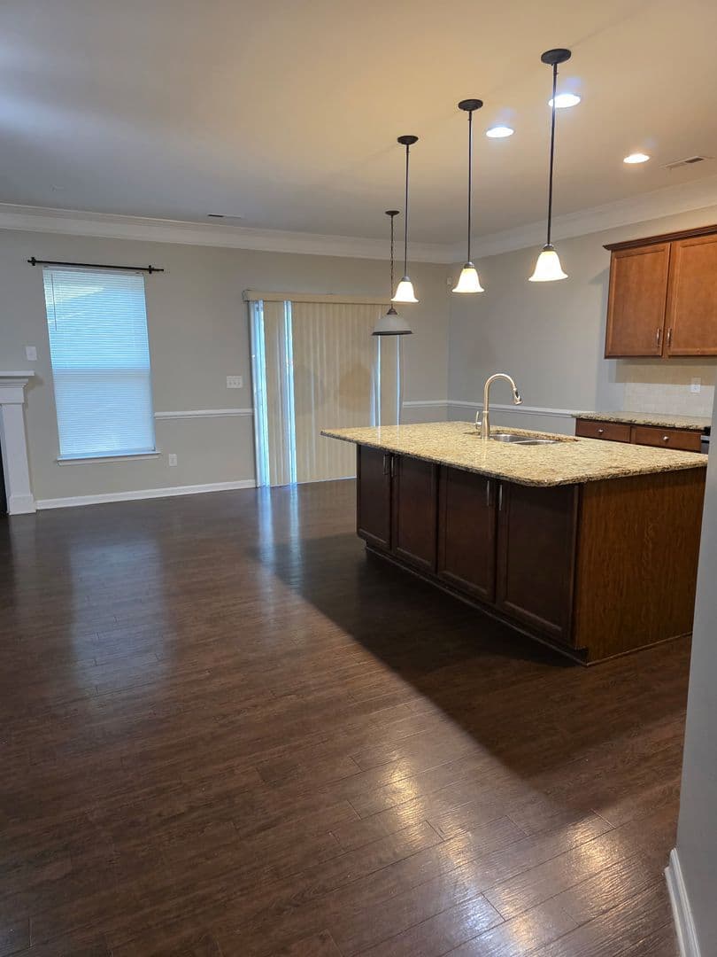 10210 Atkins Ridge Dr — photo 4