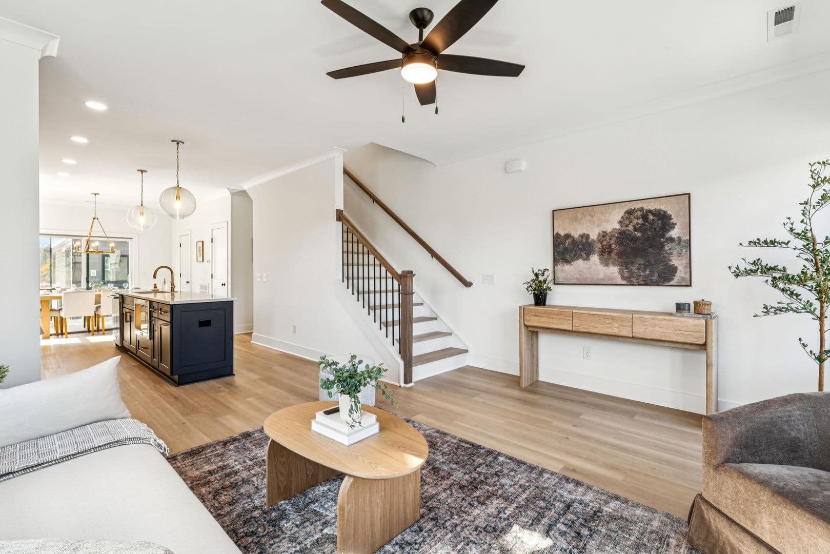 6046 Old Pineville Rd — photo 12