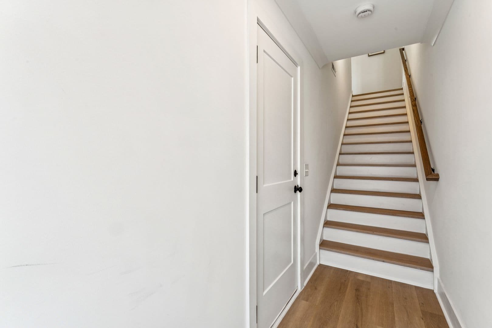 5015 Grayton Aly — photo 13